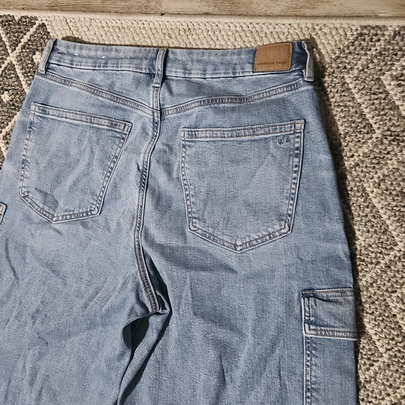 American Eagle Curvy Super High Rise Baggy Wide Leg Women's Blue Cargo Jeans 14 - Picture 5 of 16